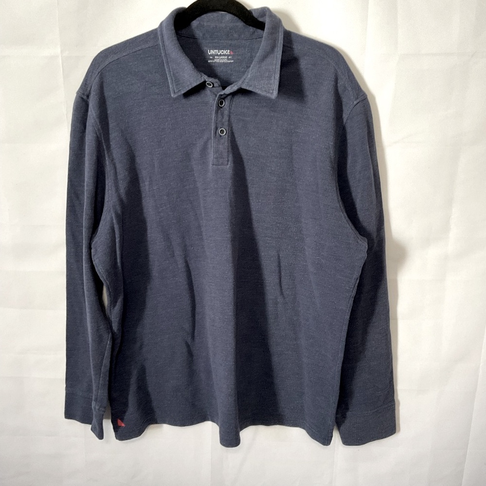 Untuckit blue long sleeve polo Size XX-Large
Cotton blend